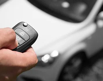 Bradenton Expert Locksmith Bradenton, FL 941-467-3486 - 17a-automotive-locksmith-service